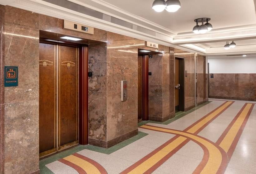 هتل Forty Five, Macon, A Tribute Portfolio