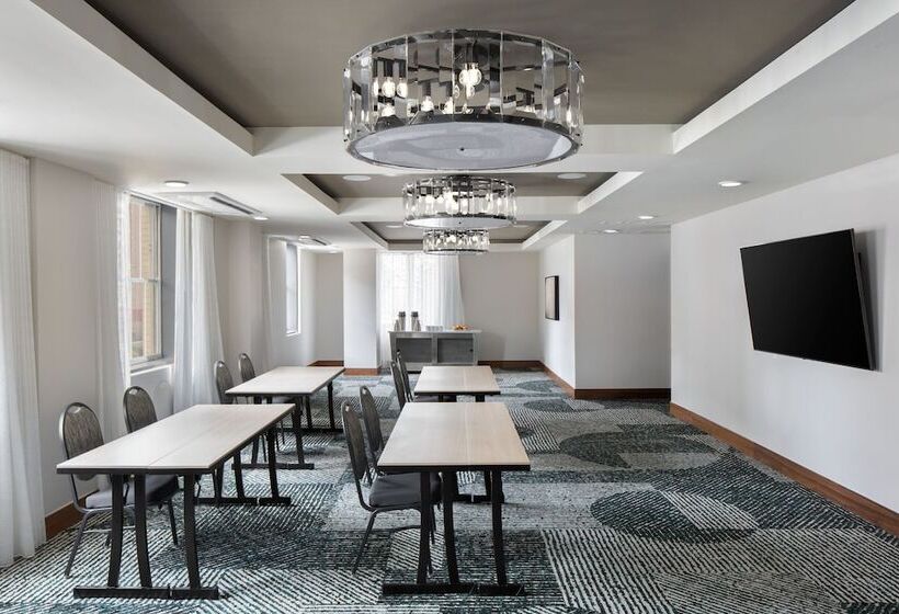 هتل Forty Five, Macon, A Tribute Portfolio