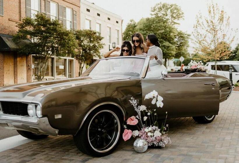 هتل Forty Five, Macon, A Tribute Portfolio