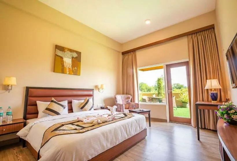 ホテル Lalita Grand