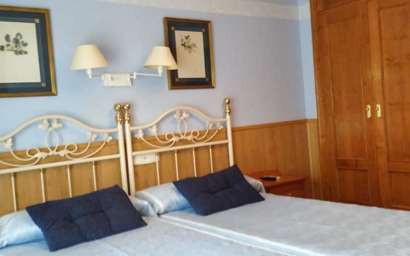 فندق فئة نجمة واحدة Hosteria Gante