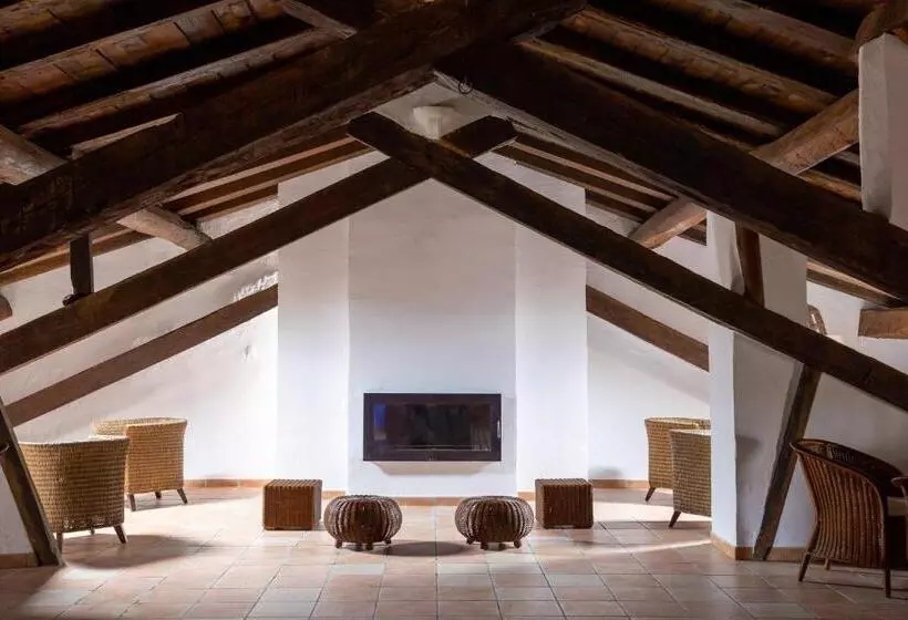 La Casa Grande