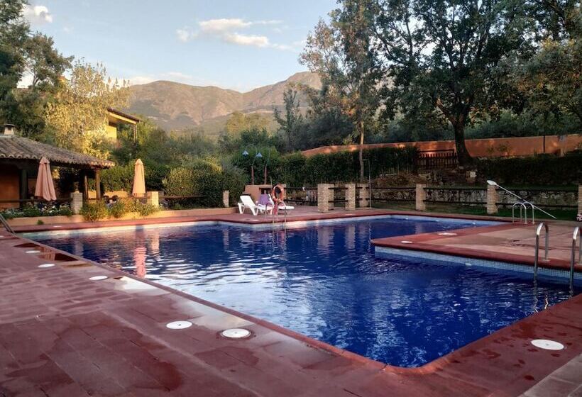 Apartamentos & Habitaciones Vetonia