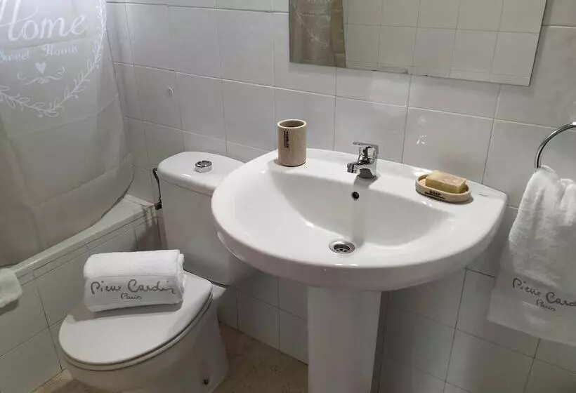 Apartamentos & Habitaciones Vetonia