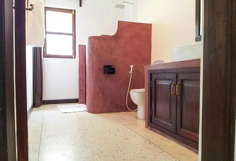 تختخواب و صبحانه Daima Villas