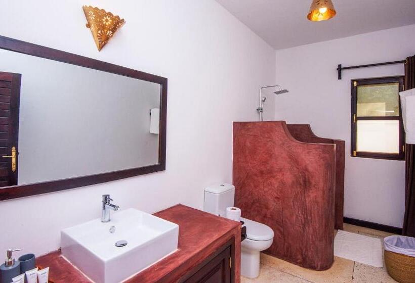 Bed & Breakfast Daima Villas