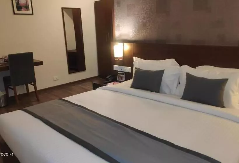 Emperor Hotel Rachana Continental Pvt Ltd