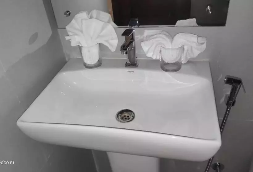 Emperor Hotel Rachana Continental Pvt Ltd