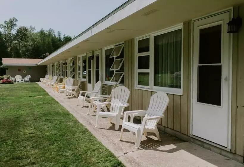 ホテル Hillside Inn