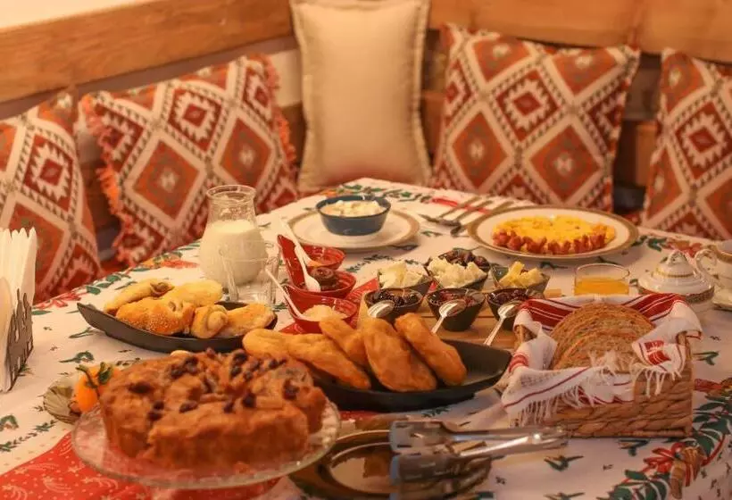 پانسیون Në Kroi