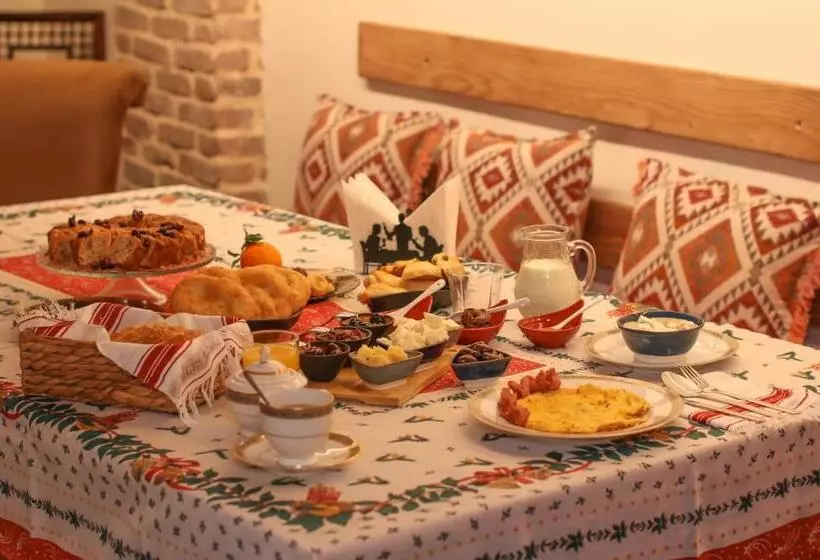پانسیون Në Kroi