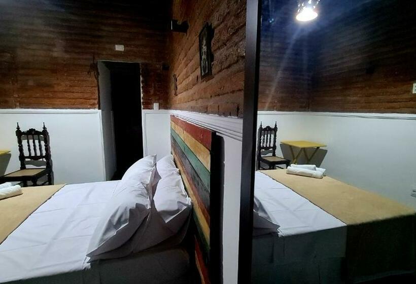 ペンション Pousada Casa Mistura