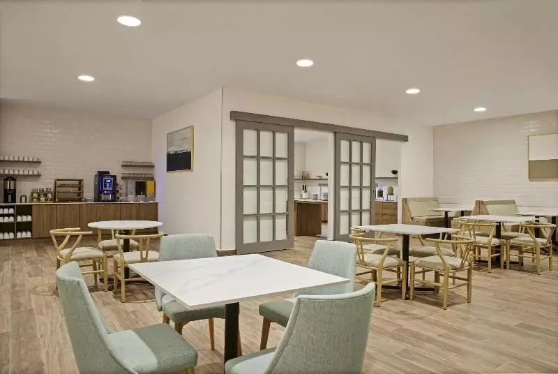 Residence Inn By Marriott Playa Del Carmen