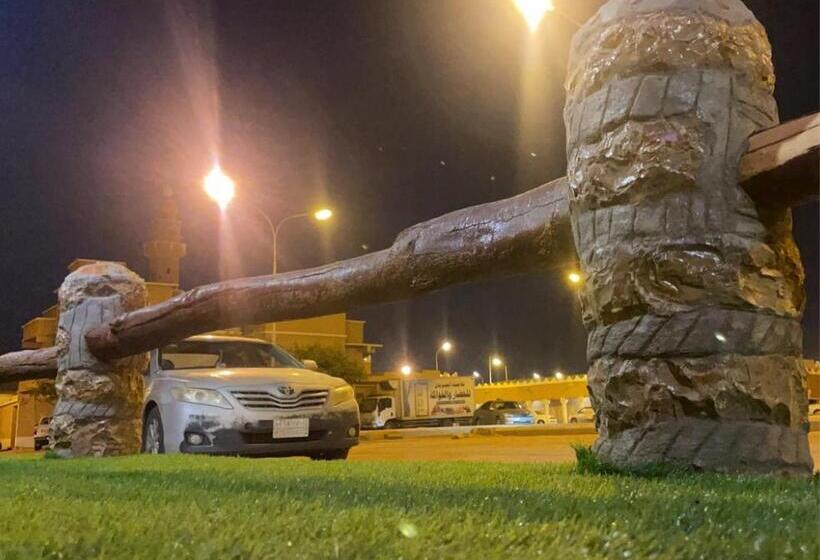 مبيت وإفطار نُزُل تُراثي شقْراء Heritage Guesthouse Shaqra