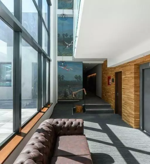 Hotelli Mae Singular