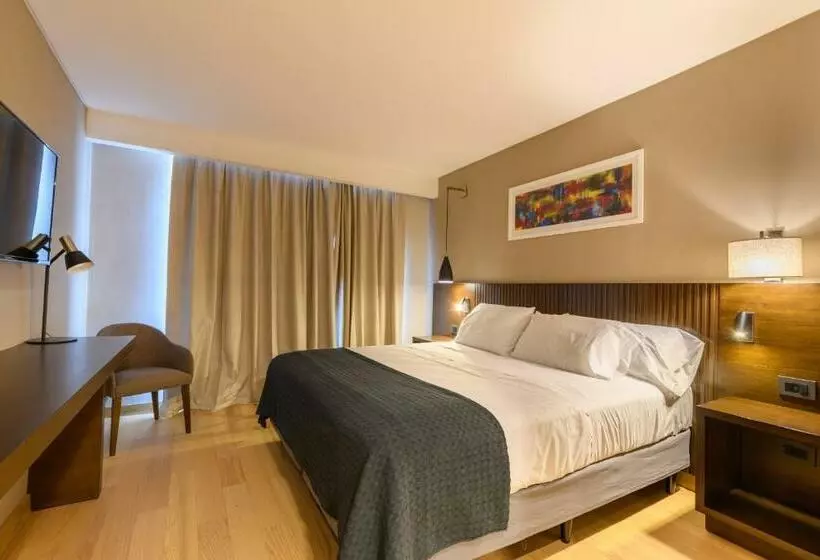 Hotelli Mae Singular