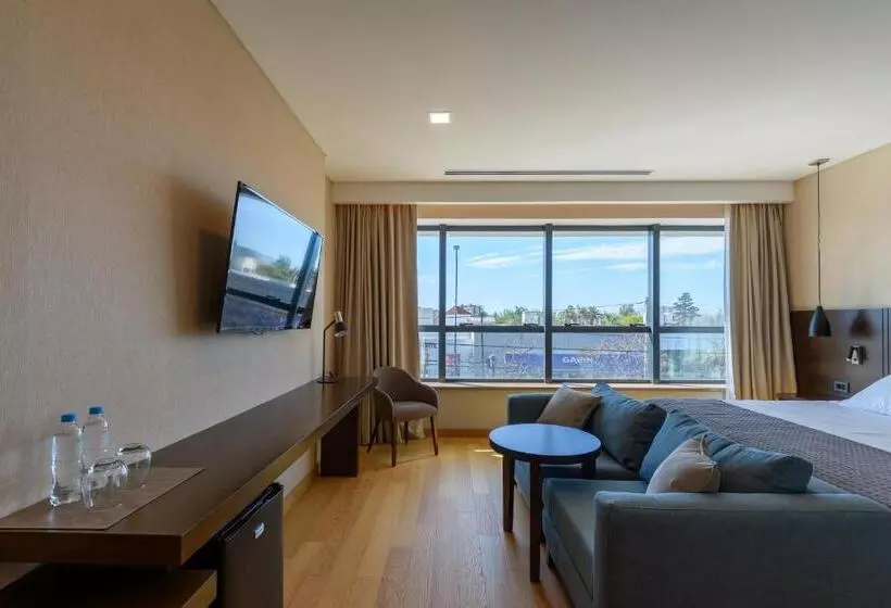 Hotelli Mae Singular