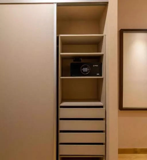 Hotelli Mae Singular