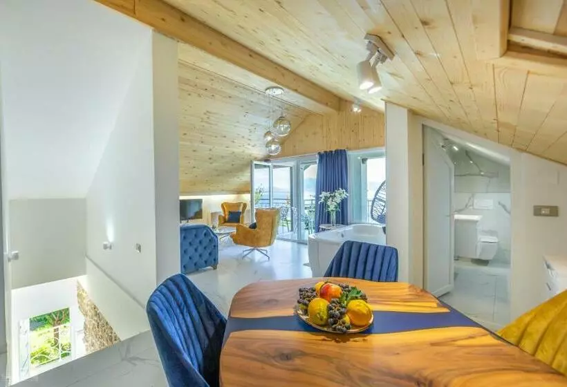 هتل Risteski Apartments   St. Naum