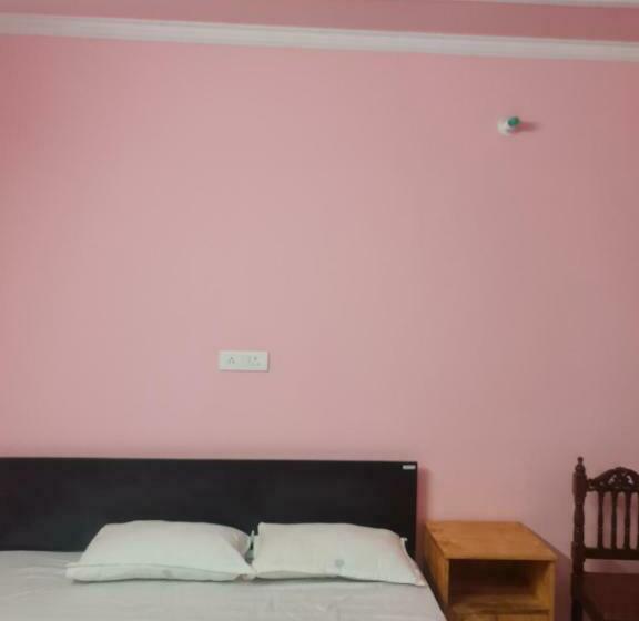 ホテル Spot On 83264 Aaditya