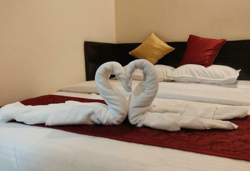 Hotel Sri Vignesh Residency