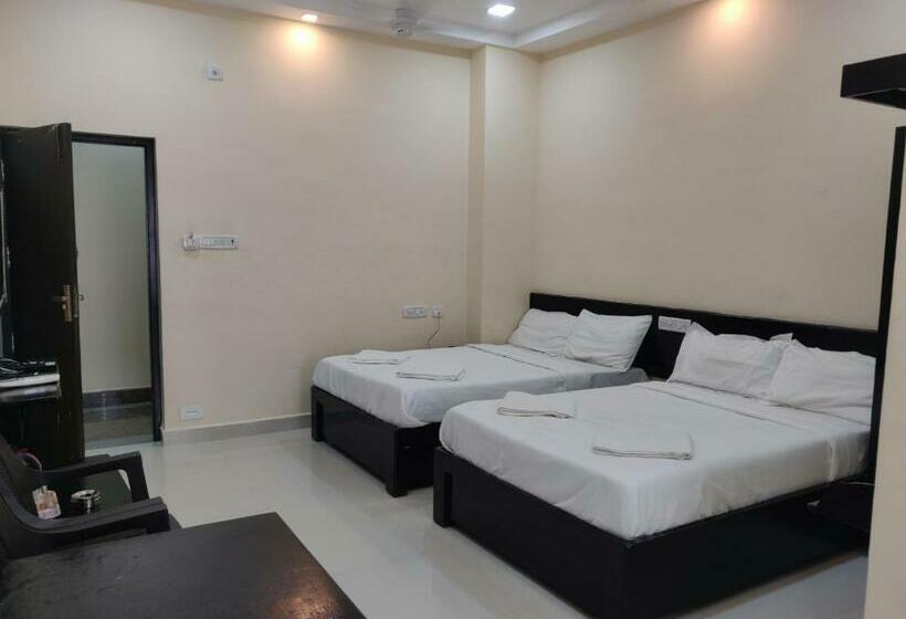 Hotel Sri Vignesh Residency