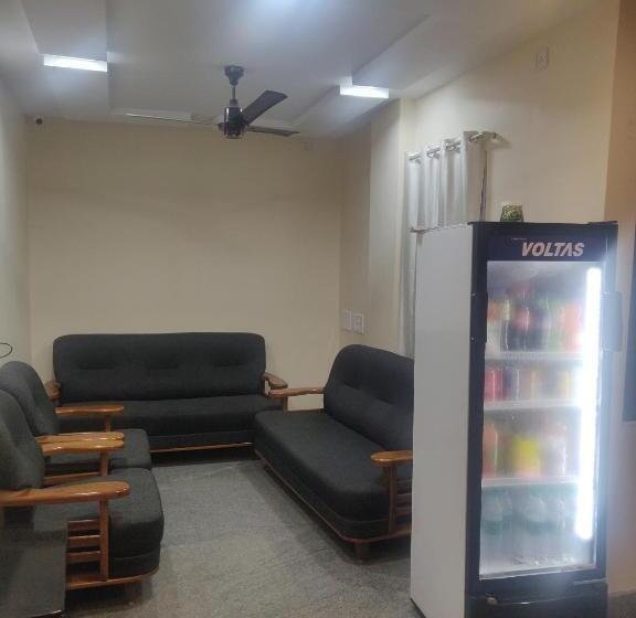 Hotel Sri Vignesh Residency