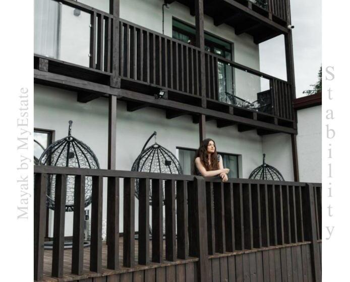 Aparthotel Mayak Yablunytsia