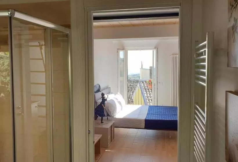 Aamiaismajoitus (B&B) Aghèl Luxury Room