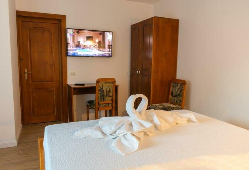 مبيت وإفطار Drag De Maramureș