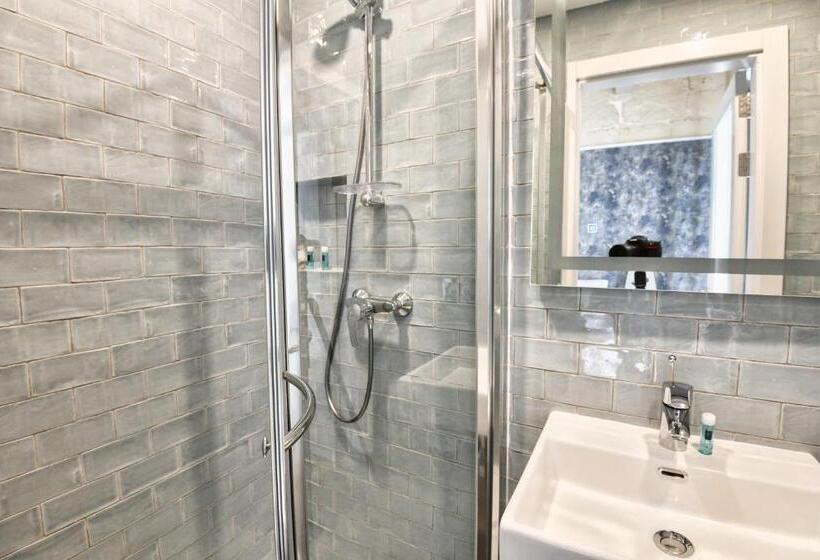 تختخواب و صبحانه Xeuchia Accommodation