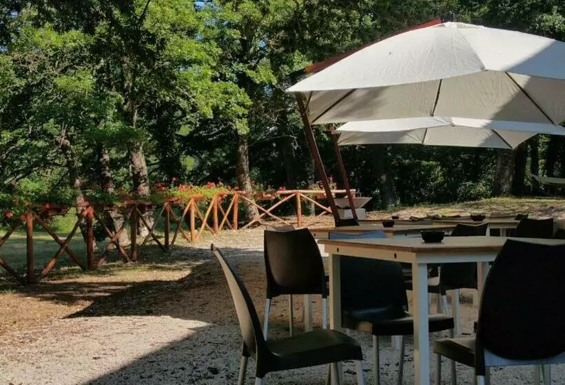 Hotelli Casa Del Pastore Rosello