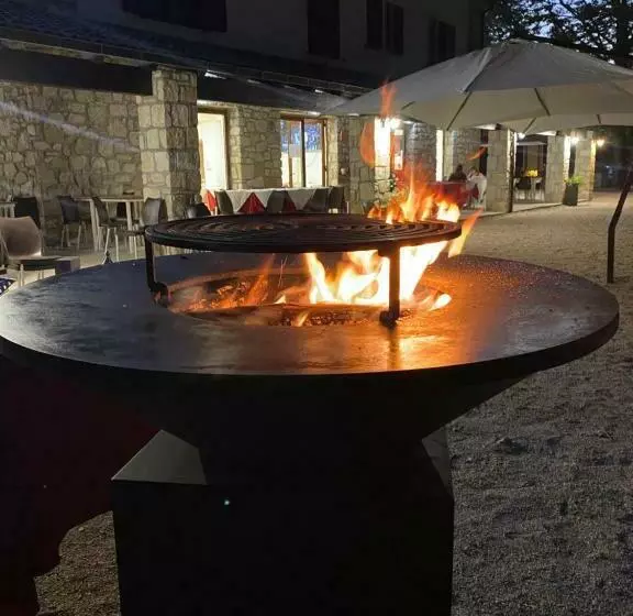 Hotelli Casa Del Pastore Rosello