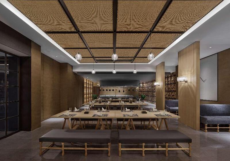 Hotel Doubletree By Hilton Baoding