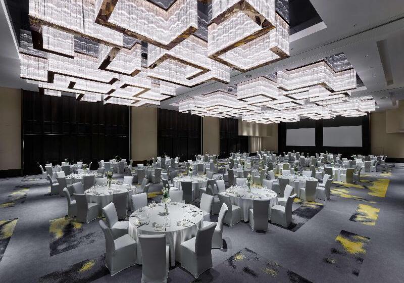 Hotel Doubletree By Hilton Baoding