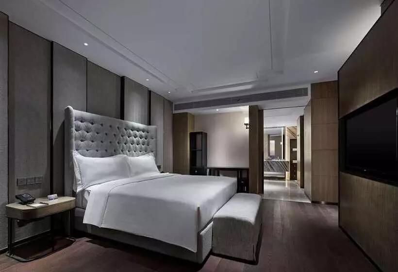 Hotel Doubletree By Hilton Baoding