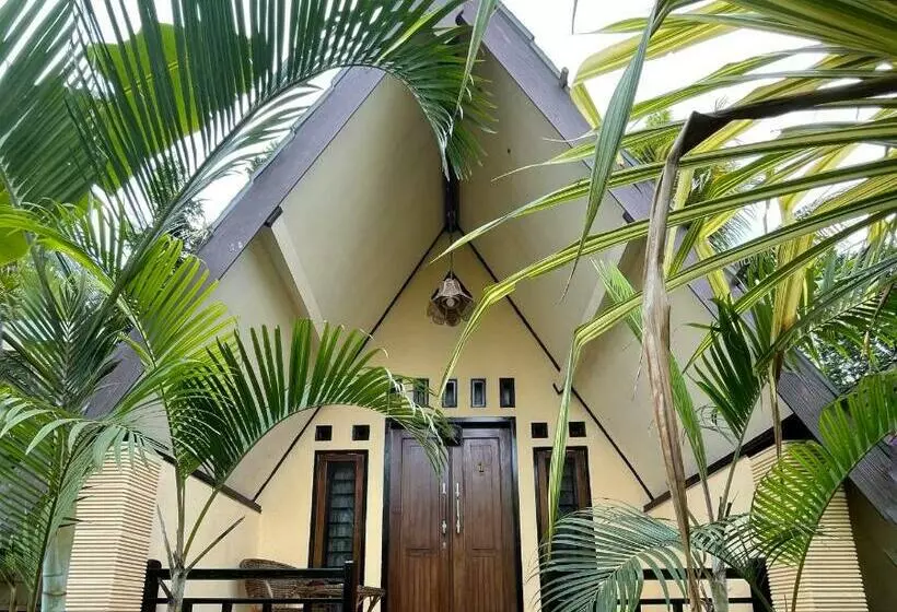 ホテル Matra Bungalows At Desa Wisata Tetebatu