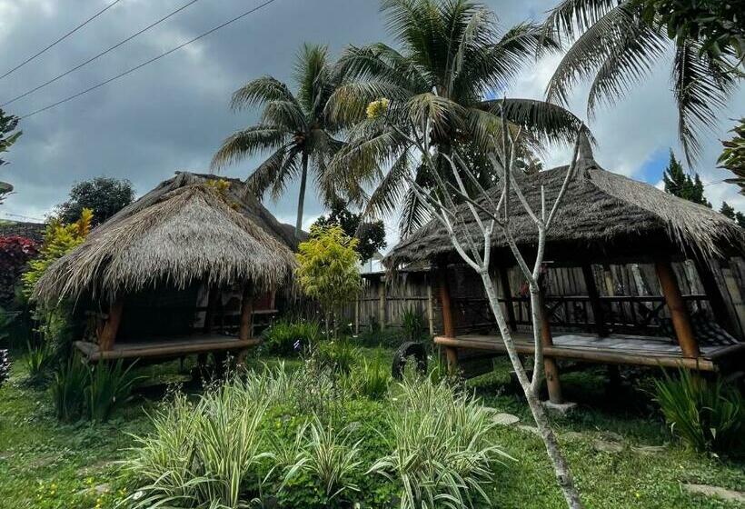 Отель Matra Bungalows At Desa Wisata Tetebatu