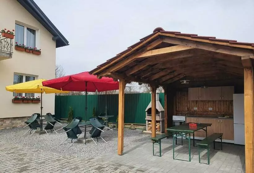 Pensió Edith S House