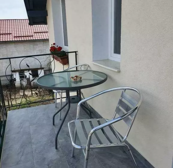 Pensió Edith S House
