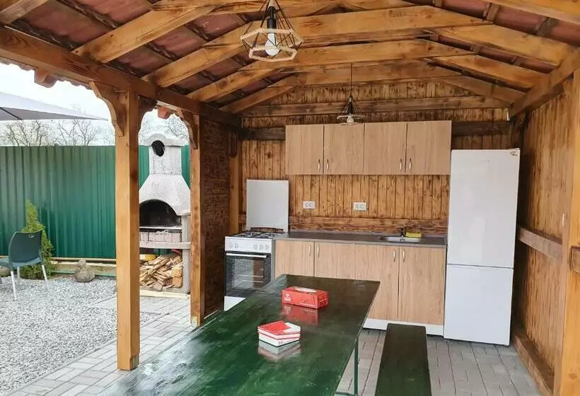 Pensió Edith S House