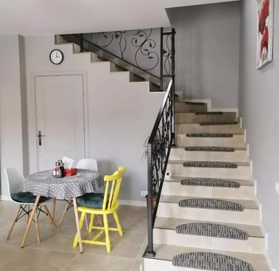 Pensió Edith S House