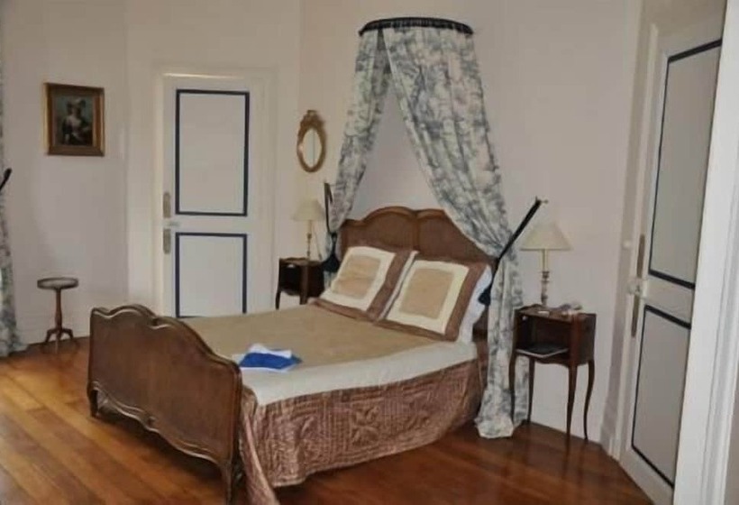 Bed and Breakfast Château De La Voûte