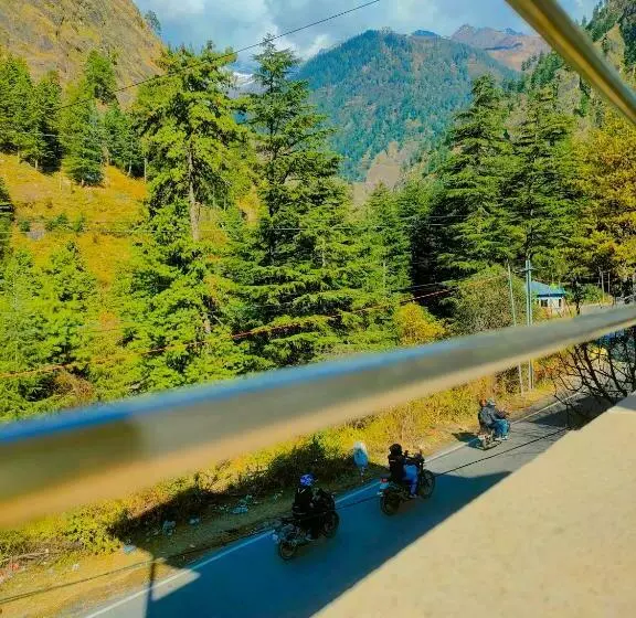 Aamiaismajoitus (B&B) Highland Gojh Kasol