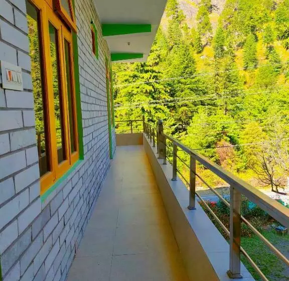 Aamiaismajoitus (B&B) Highland Gojh Kasol