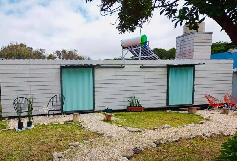 Hotelli Container Cubo