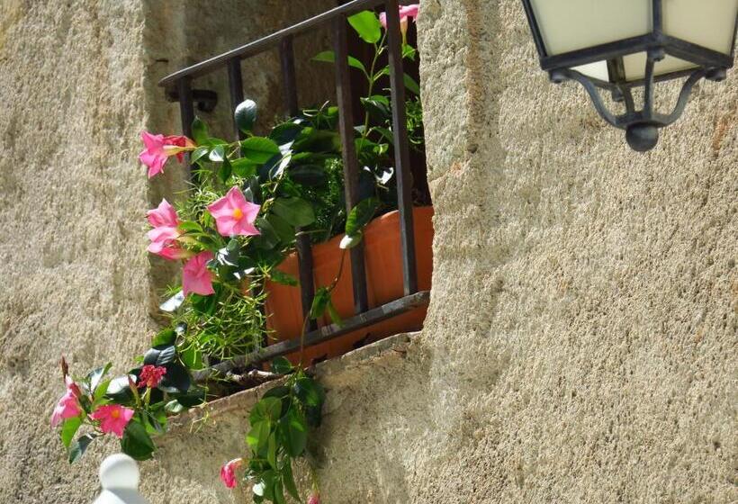 酒店 La Taverne De L Escuelle