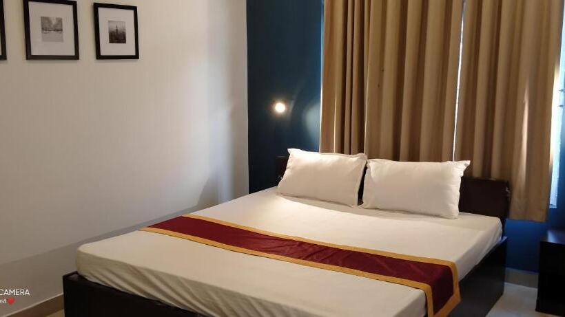 فندق Swastik Inn