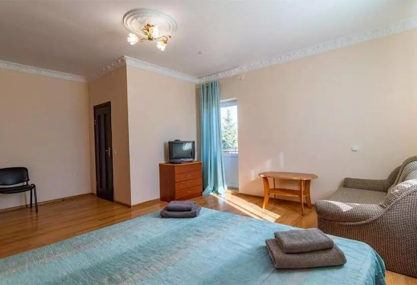 Hotelli вілла юран східниця