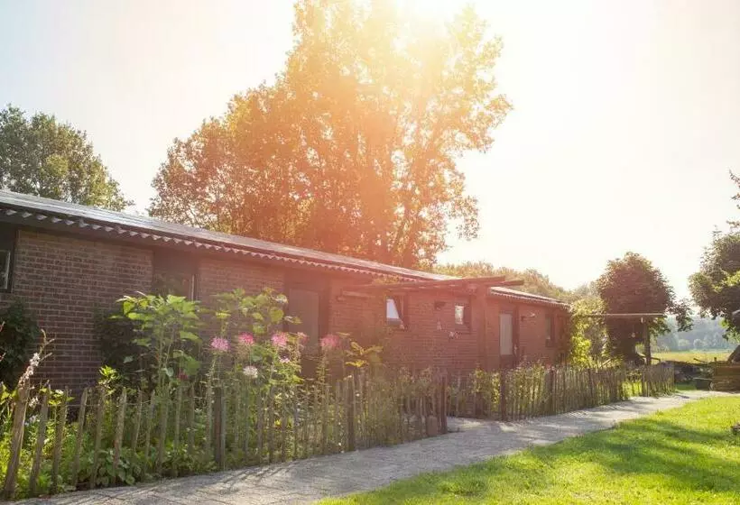 Huisje En B&b Green Cottage